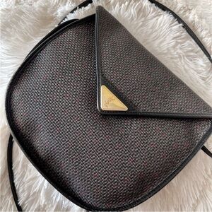 YSL YVES SAINT LAURENT Vintage
Crossbody bag